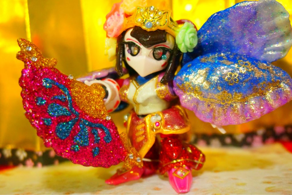 とにかく、もともとの雰囲気のままでは物足りない！
もっと可愛く！派手に！！をテーマに装飾を豪華にしてみました。