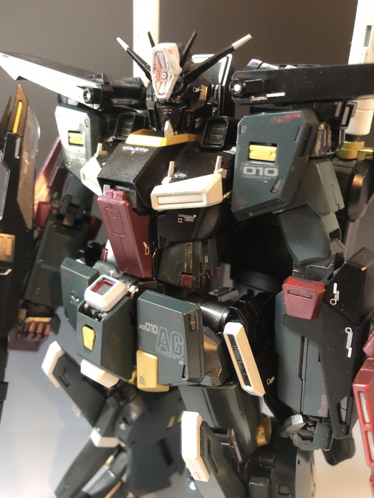 ZZガンダム ver.Ka 暗色塗装–3枚目/制作者：@EnzoTheDiver