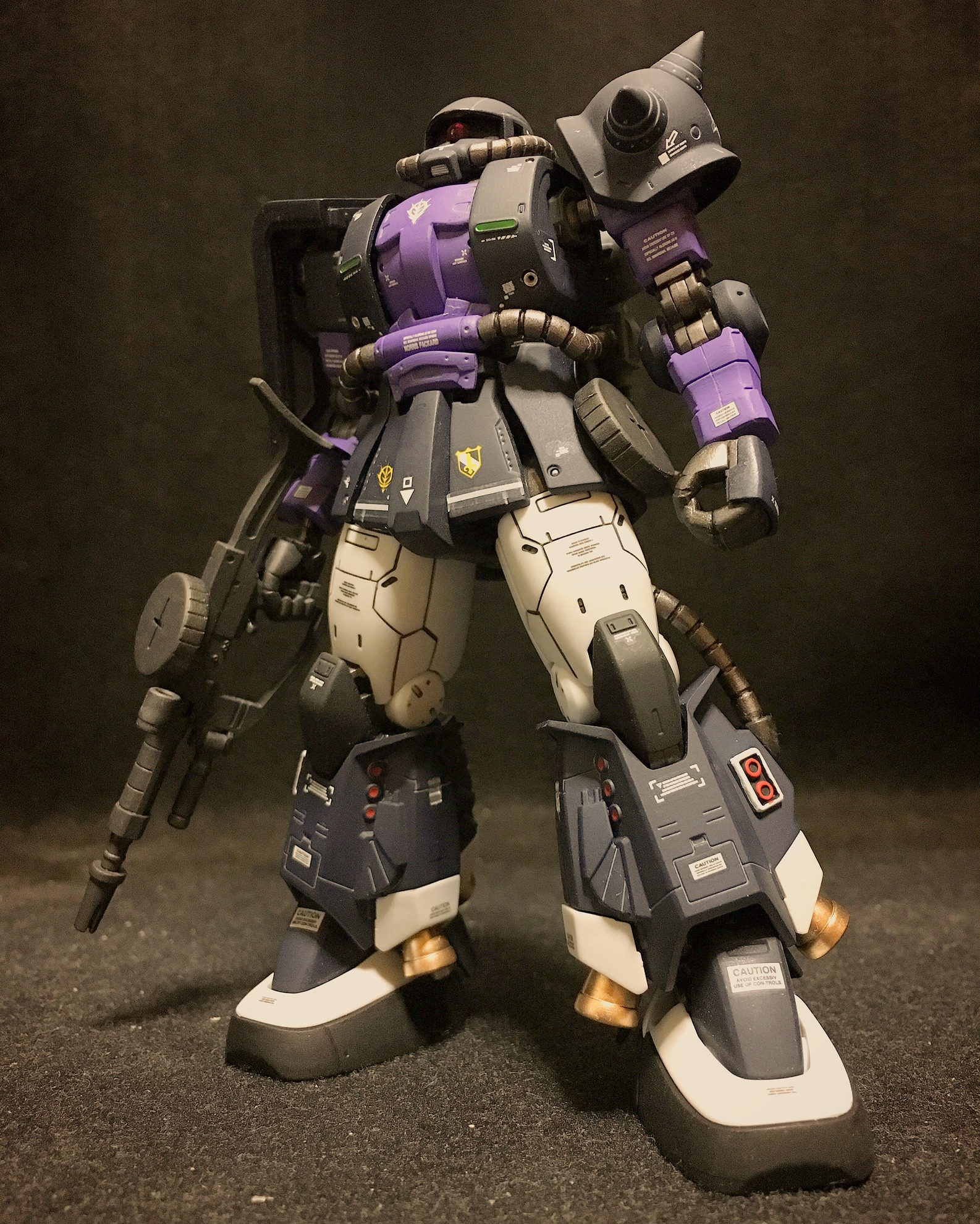 Hg 1 144 高機動型ザクii 黒い三連星機 Aki Modeling Igさんのガンプラ作品 Gunsta ガンスタ