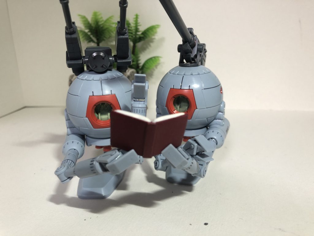 読書–4枚目/制作者：石の湯