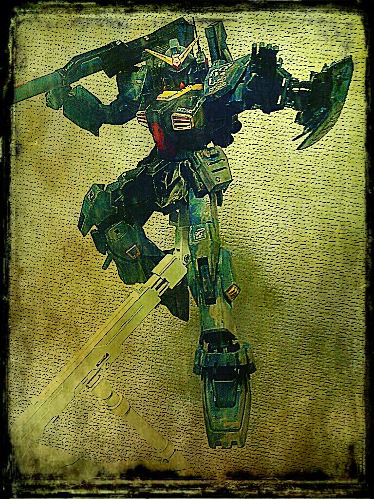 すす煙りっぽいフィルターです。