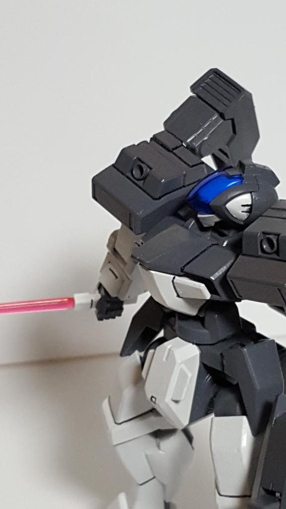 余談ですが

この投稿をもって、しばらく離れます。
ガンプラを辞めるわけではありません。
自分のすべてを込めて、最高の１体を完成させるためにほかの作成を素組以外おこなわないことに決めたからです。
この機体の後継機も作成したいですが、おそらくガンプラだけ買ってしばらく放置状態にすることになるでしょう。
妥協などなし、時間をかけて１パーツずつ作成して完成させる１体。

まあ、これまでの投稿を見ていただいた方ならおわかりでしょうが、そんなに技術は高くないのであまり違いがでないかもしれませんが、それでもそういった作品を作ろうと思います。

すでに、素体となるガンプラは購入済み、全体像もだいたい出来上がっております。
いつか、その作品（素体はフリーダムです）を投稿できるように作成頑張ります。