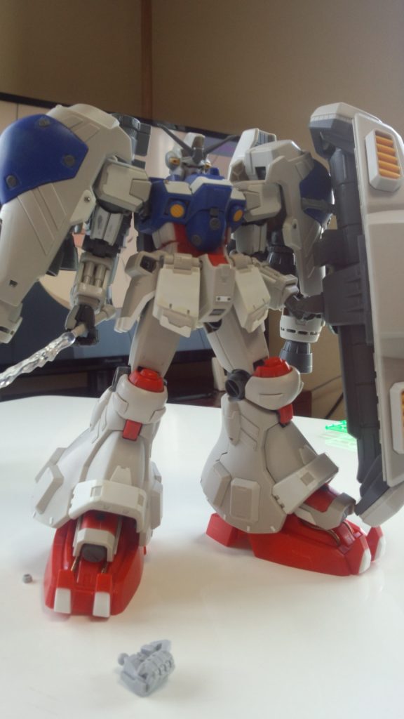 全体的にボリュームをつけてます。後は、足を太ももからハの字に立てるように改修