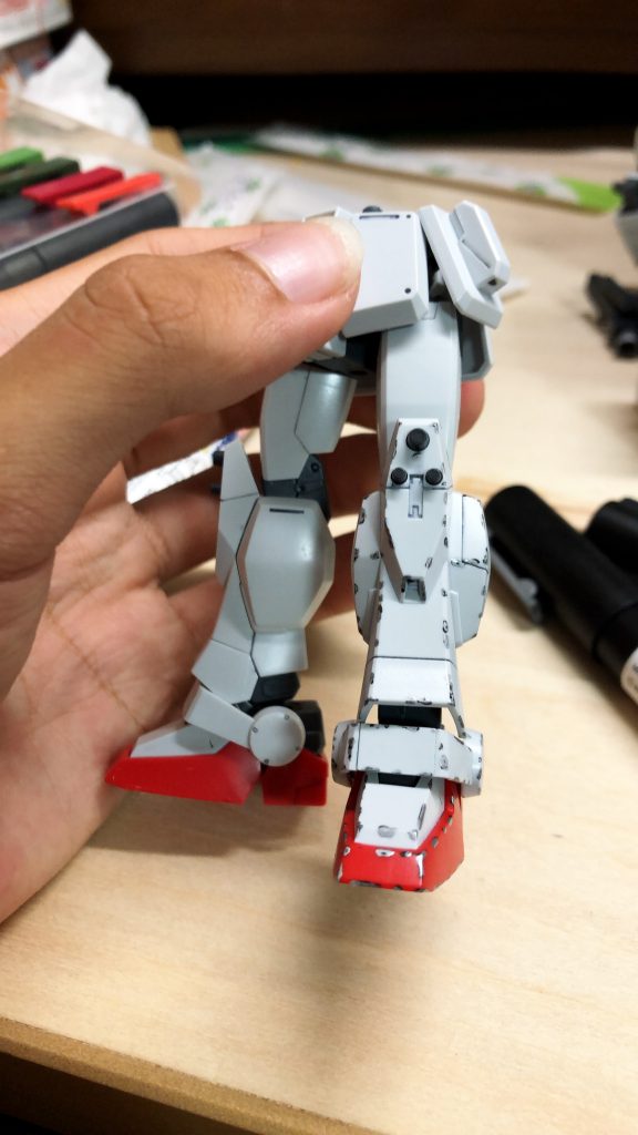 チッピングをガンダムマーカーを使い、頑張りました。