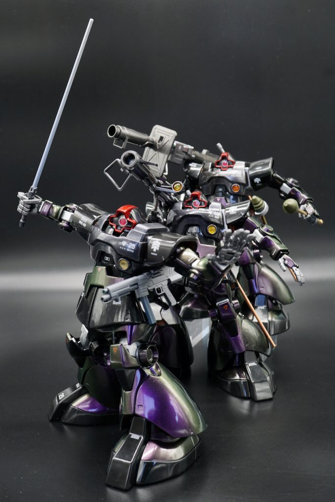 黒い三連星のドムといえばやっぱりコレ『ジェットストリームアタック』。ドムを三機作ったら是非ともコレがやりたかった!!!