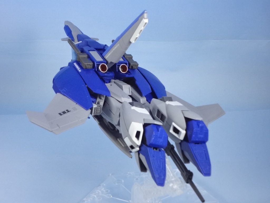 MA形態(後)
テールスタビライザーはZプラスのものにコトブキヤのダクトを連結させ貼りつけ。