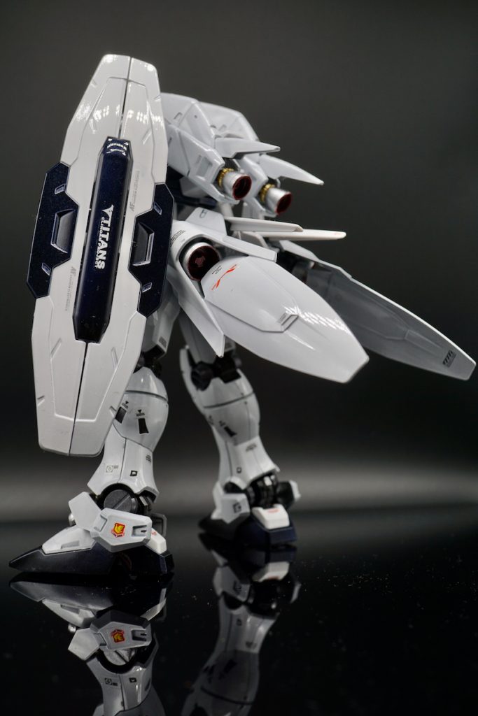 後のティターンズテストチームT3部隊ができる前に部隊の前身となるテストチームで検証された機体という脳内設定。カラーリングは後のT3部隊で運用されていたヘイズルに通じるものに。
実はこのカラーリングにしたのは今年の夏にじっくり作ろうと思っているヘイズルの習作的ポジションでこの機体でヘイズルの色を試してみたもの。