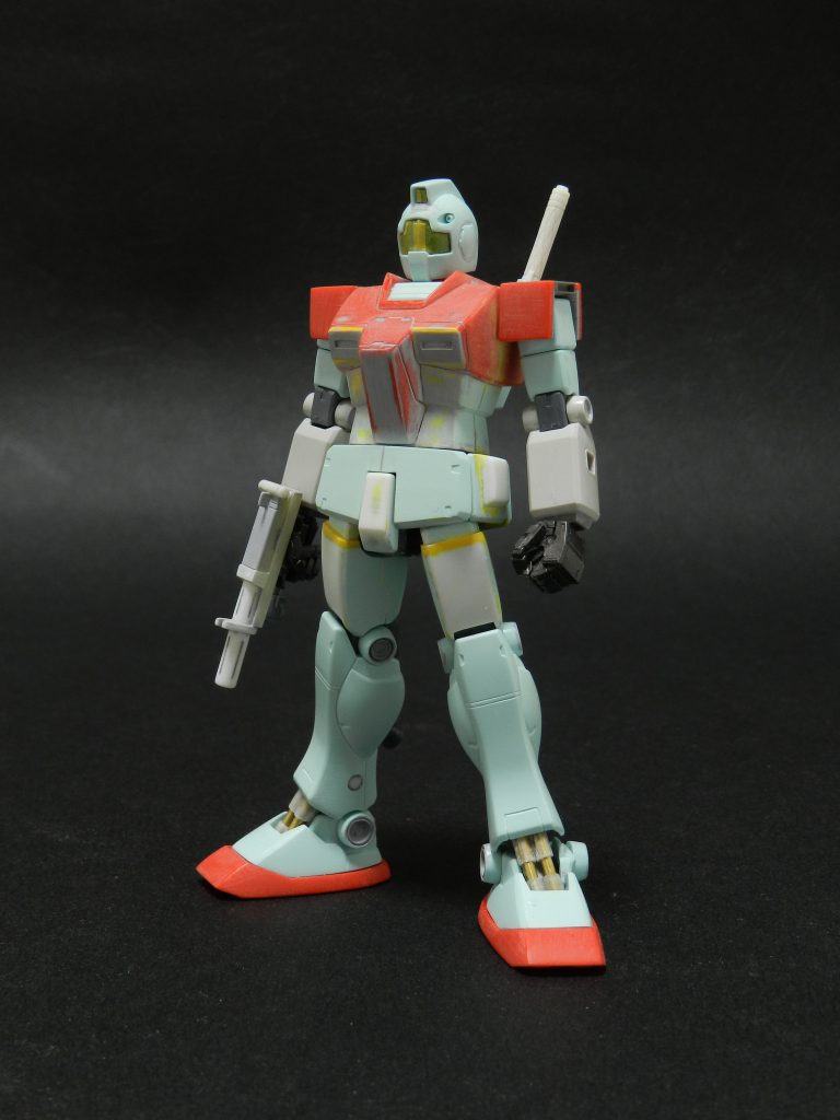 ビームガンはグリップをジムからあとはプラ材で作りました。