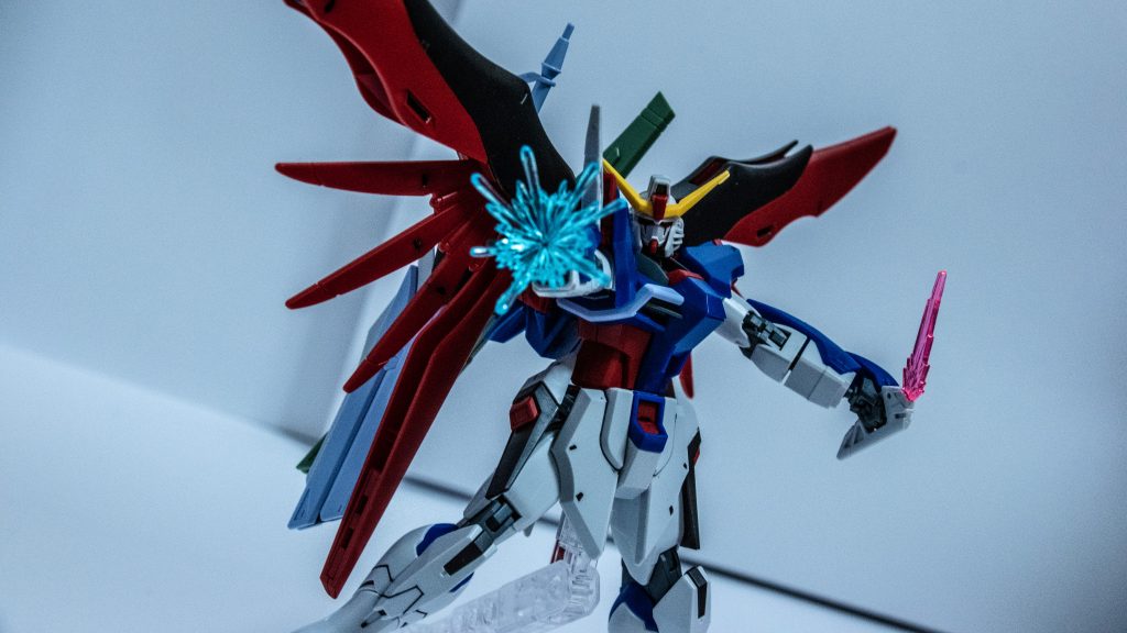 素組みでも色分けが秀逸、可動域も広く驚きました。