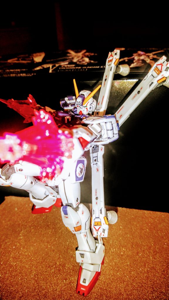 スミ入れとデカールシール、あとわずかに色を塗っただけでこの完成度は凄いの一言