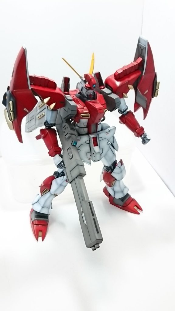 ガンダムキラー以外にゲームにはウルトラキラー、ライダーキラーというキャラが登場し元のキャラの意匠が残ってるのでガンダムキラーは洗脳されたアムロ機という事もありわからない部分はニューガンダムを参考にしてます(ウルトラキラーはゾフィー、ライダーキラーは二号ライダーの洗脳された姿)