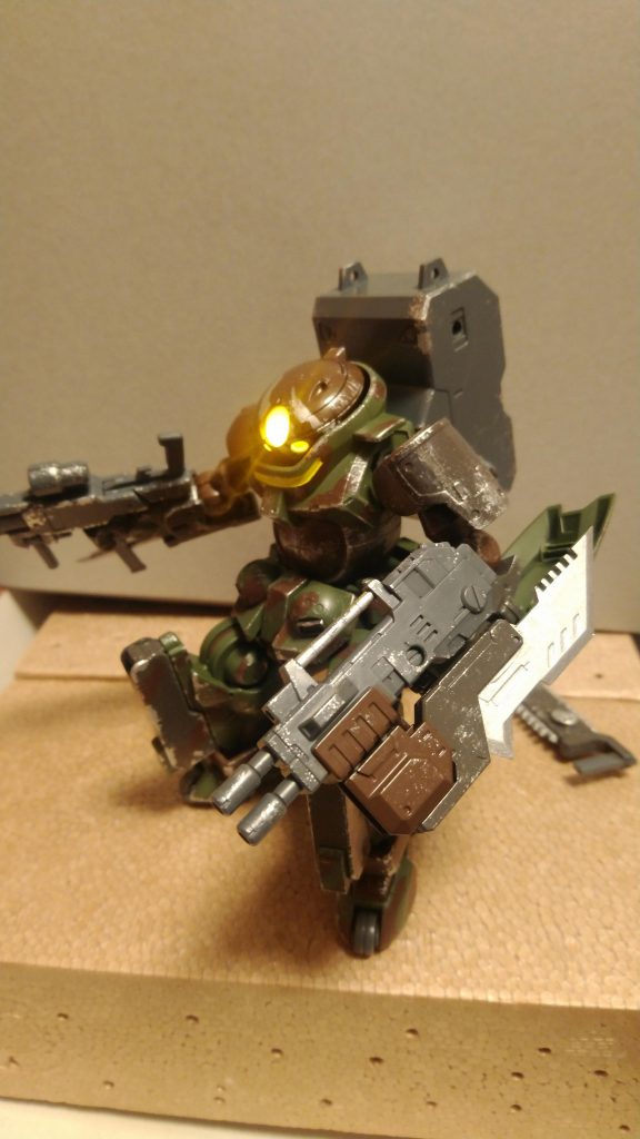 付属のアサルトとショットガン装備