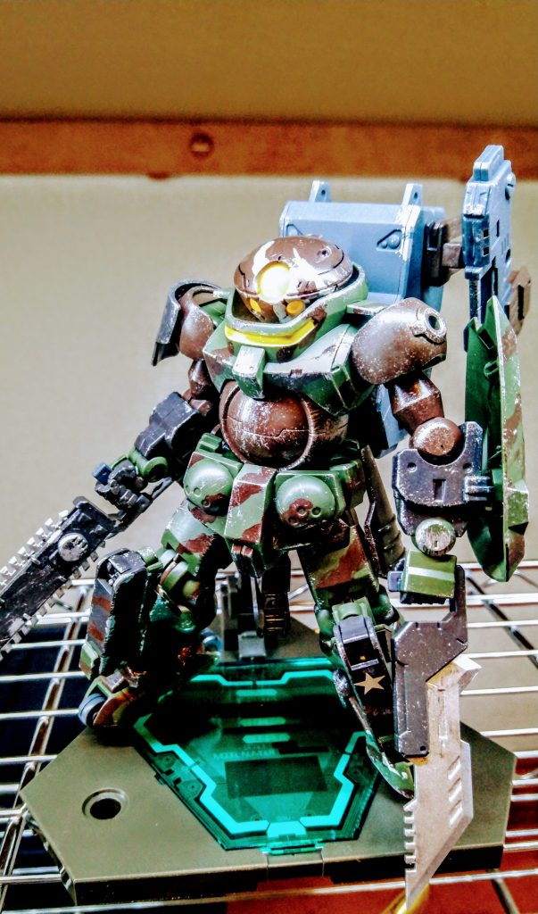 近接特化をイメージして、武装を選択。カスタムパーツは某コト〇キヤからチェーンソーショットガンセットをチョイスしました。