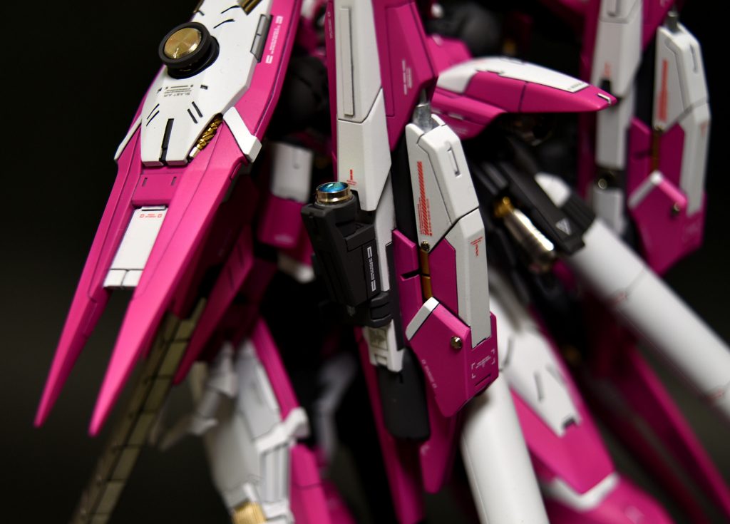 センサーなどを追加