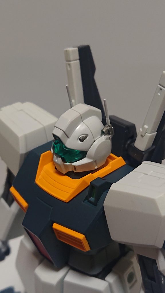 オリジナル指揮官機イメージでアンテナをセンサー強化アンテナに改装