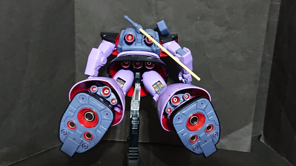 後ろから眺めるととんでもないスラスター推力を出せそうです...*カッコイイ!*。