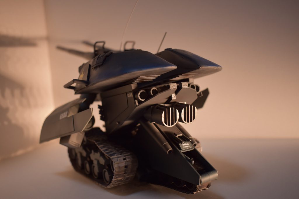 砲撃ユニット
後部履帯