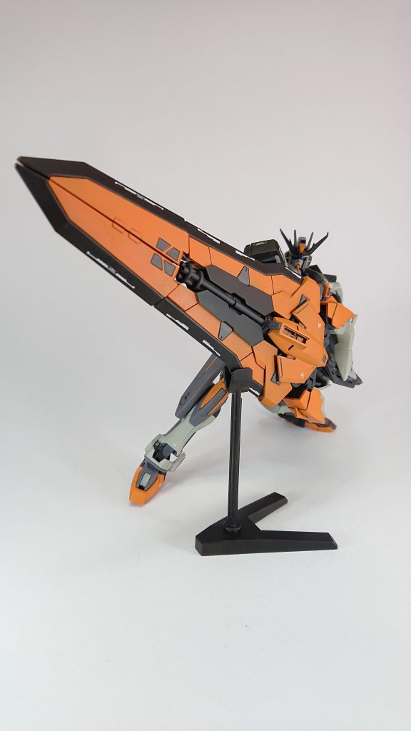 タクティカルアームズでオレンジをベースに色分け