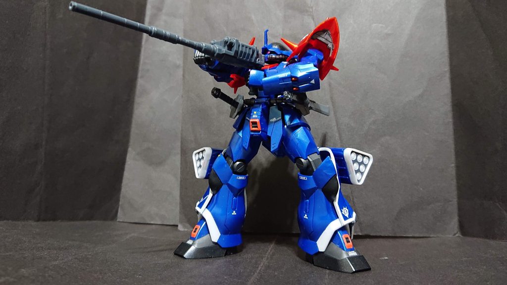 EXモデル付属マゼラトップ砲を構えて
