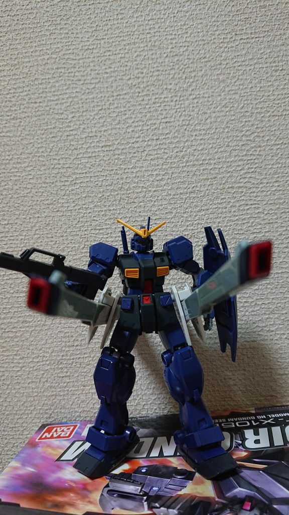 ジムクウェル武器評価型–2枚目/制作者：ハワード二尉