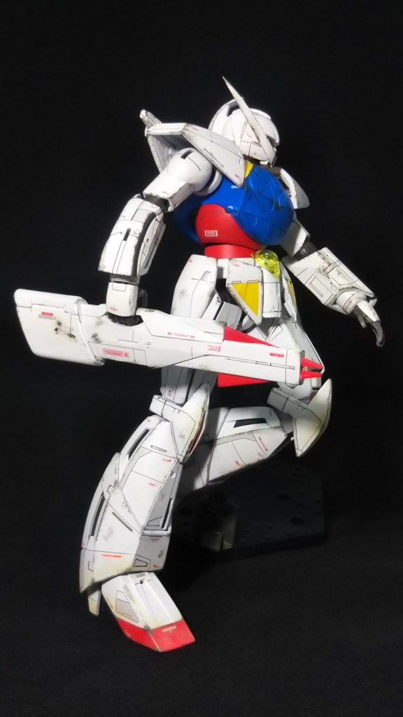 設定画(?)にもあった例の1枚を再現
折角ここまで作ったのなら、と言う事で波に乗ってみました
勿論素のままでは自立出来ないので、後ろに支えとなった台座が薄っすら見える…かも