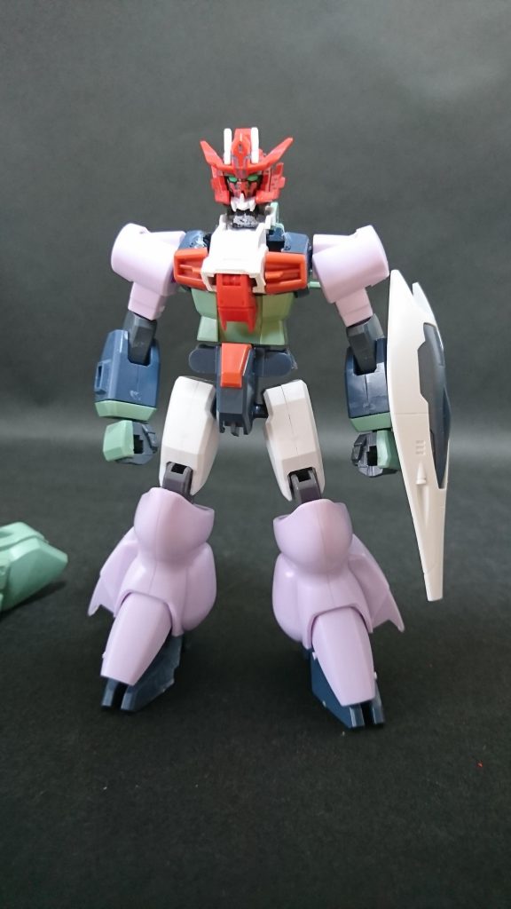 今回のミキシングの反存在さん。

カオCはちょっとゴツくなったからこっちは小さくなんだね。
顔を胸部は使ってしまったのでジャンクで。



顔はアスタロトのまんまだけどそれだけでイケメンだね。

…顔がイケメンなら私服がダサくてもかっこよく見えるあの感じがして腹立つw