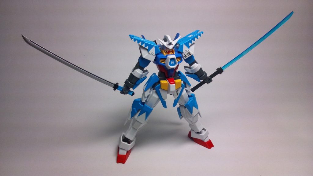 カネサダ 別名:和泉之守兼定
腰に装備されたチャージ式ビームサーベル型日本刀
名刀システムにおいてチャージされた鞘の粒子を供給する事で、超高密度のビームの刃を形成することができる。
隠し武器の様な存在でもある。