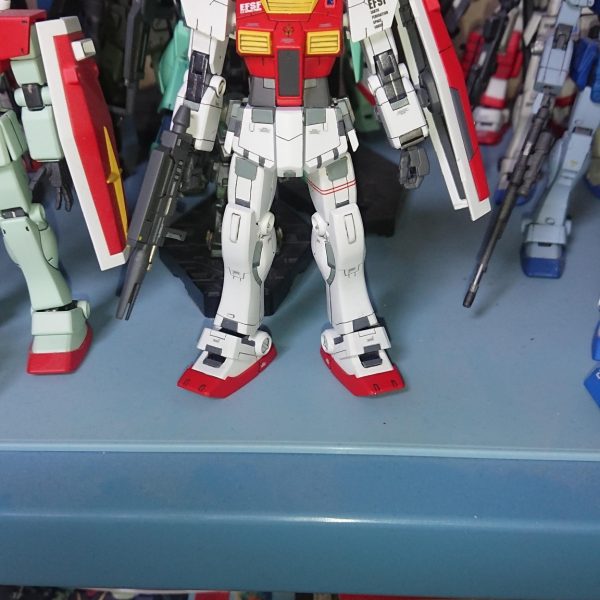 スジ彫り練習中