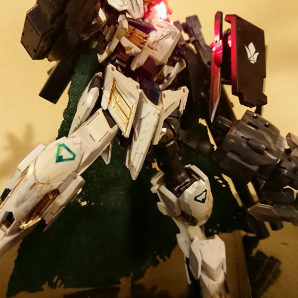 ガンダムバルバトスリペア  ヘルハウンド