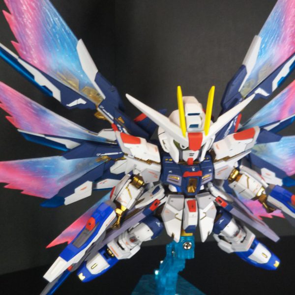 ストライクフリーダムガンダムパピヨン