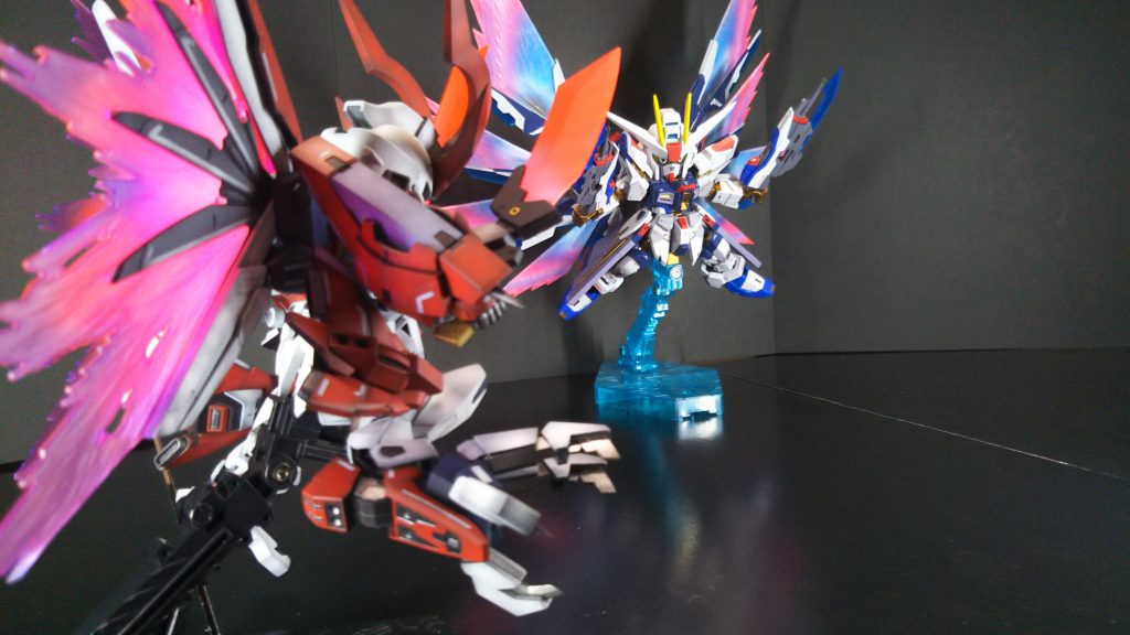 前作のデスティニーとの対決風ショット