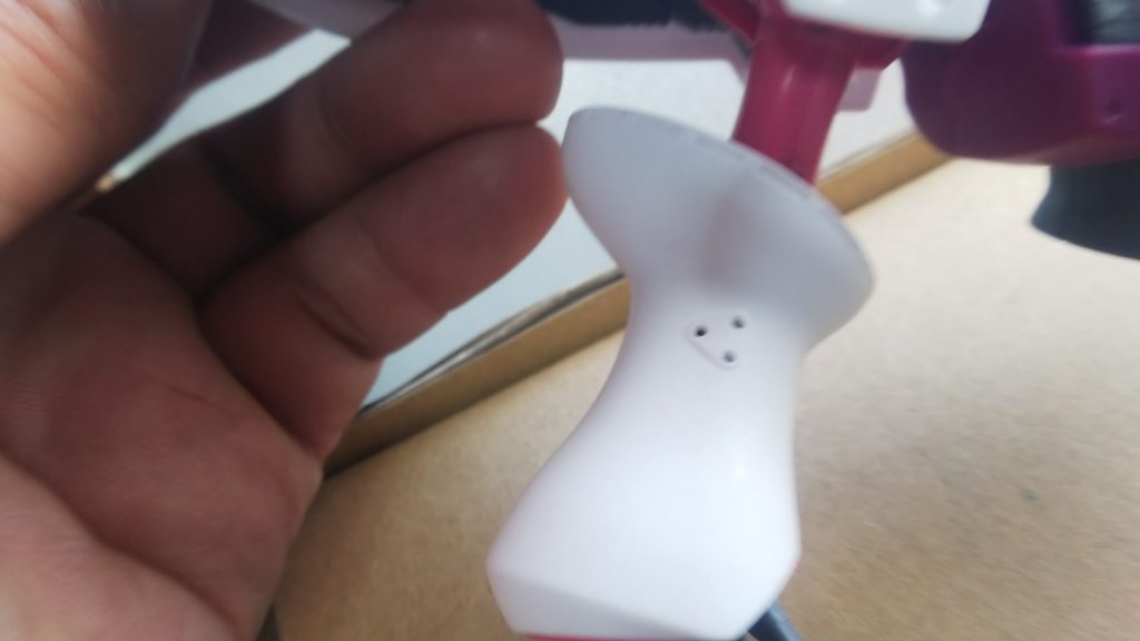 大したことはしてません。
穴開けたり・・・