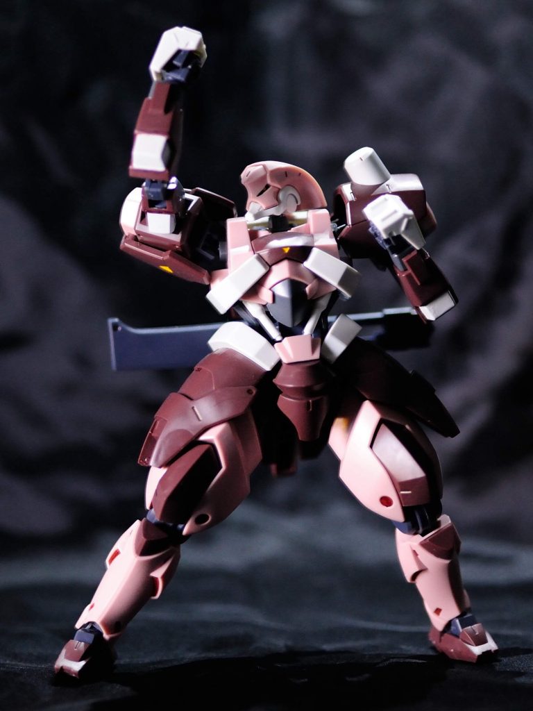 鉄血シリーズ通してですが可動が凄くいいです。