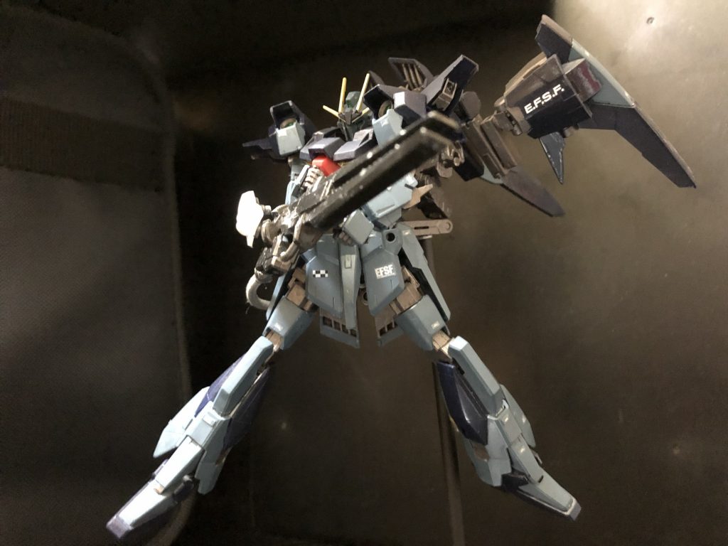 ちなみにこのハイパーライフル、実は別の機体用に改良したものなんだけど、元々ライトニングガンダム用なので、当然相性が良く、全く違和感ありません。