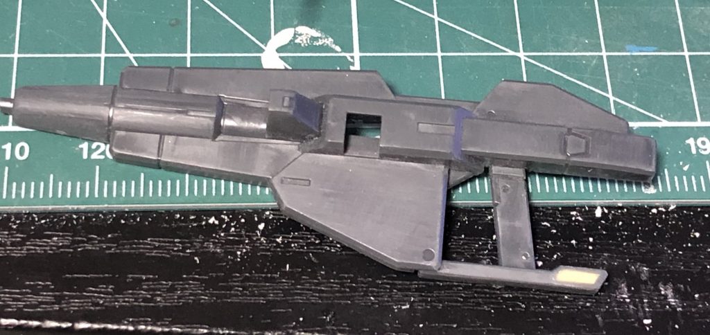 気になった部分はエポキシパテで肉埋め。