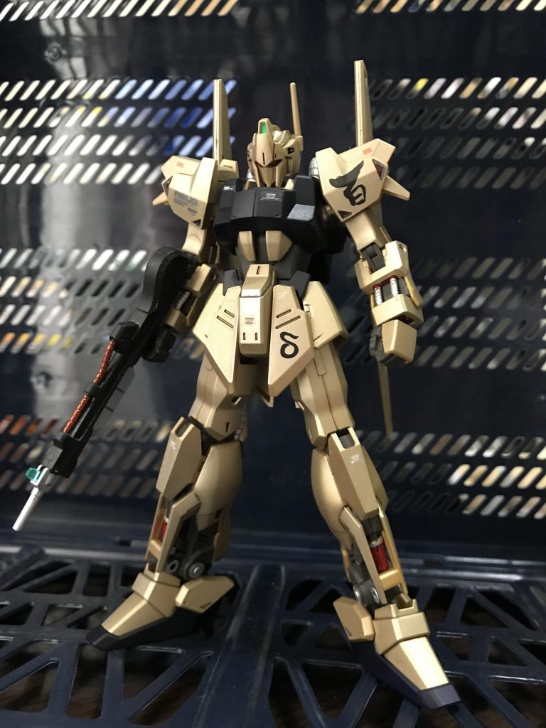 百式クワトロ機でした。