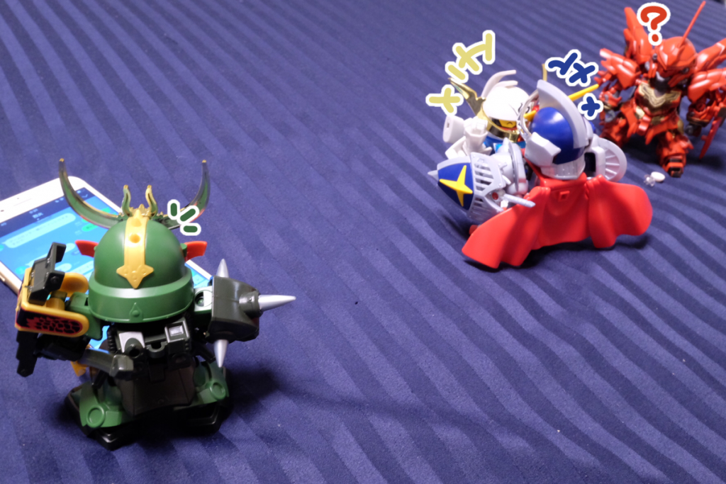 シナ:ん?  アイツはなにをしているんだ?
騎士:友人に電話らしいぞ