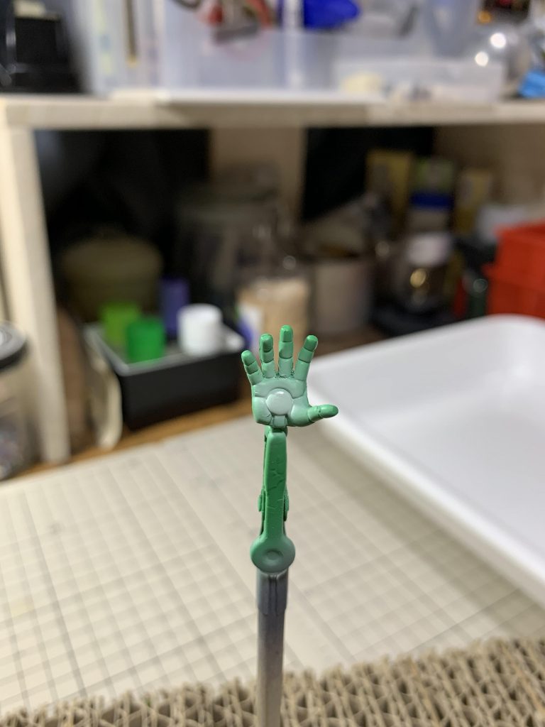 シャイニングフィンガーは箱絵を見ながらエアブラシでグラデーションっぽく塗装してみました!!