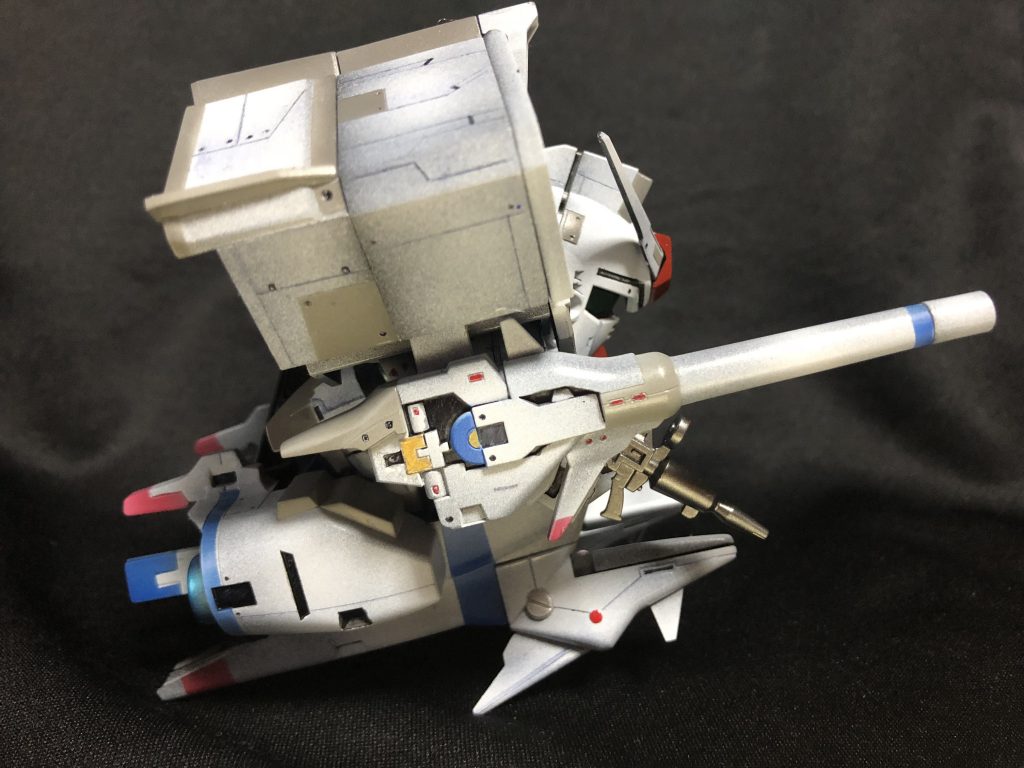 すごく…巨砲です。