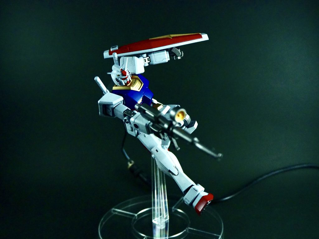 よみがえるガンダム–6枚目/制作者：ヤマクロス