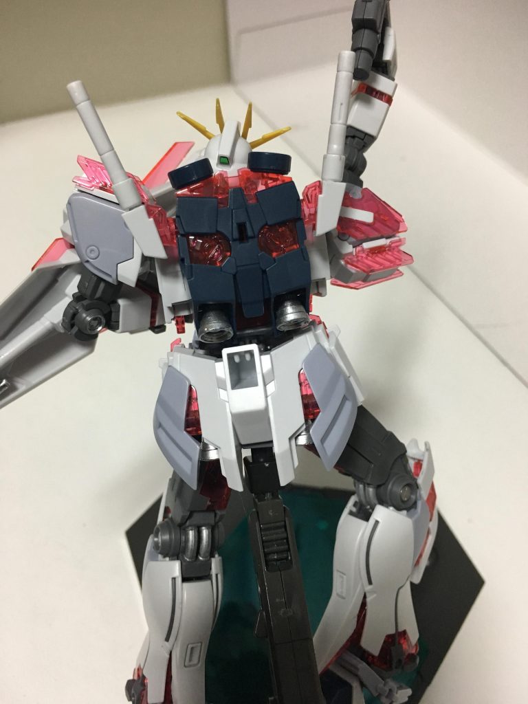 バーニアをシャインシルバーで塗ってみました。あとタミヤウェザリングマスターでフレームに金属感を出したけれど、分かりづらい。