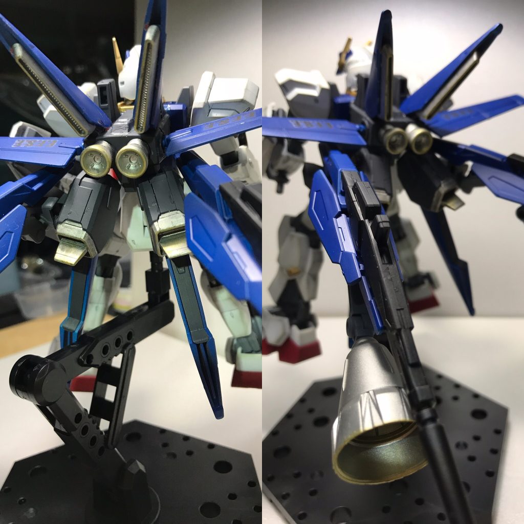 ビームライフルに大型ブースターを取り付けて機動力を強化。