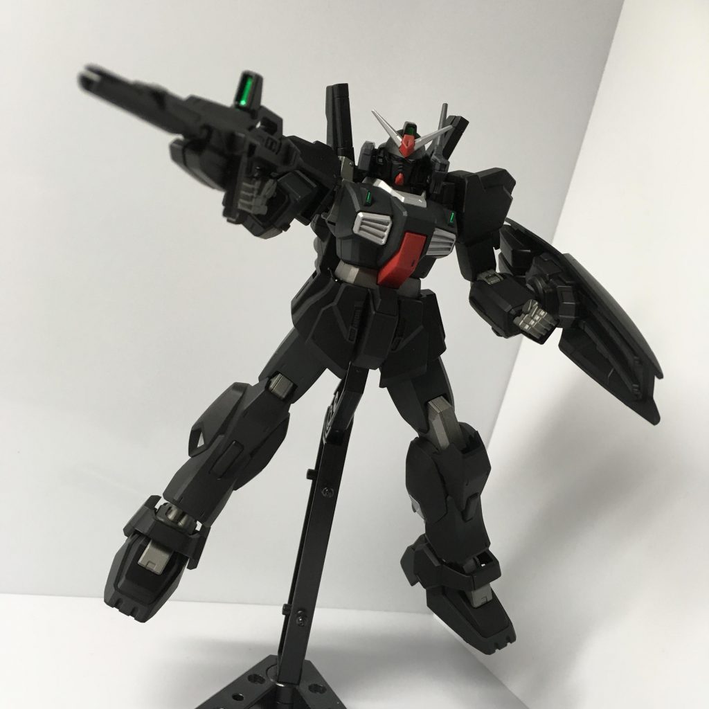 漆黒のガンダム–5枚目/制作者：ﾎｯﾎｩ