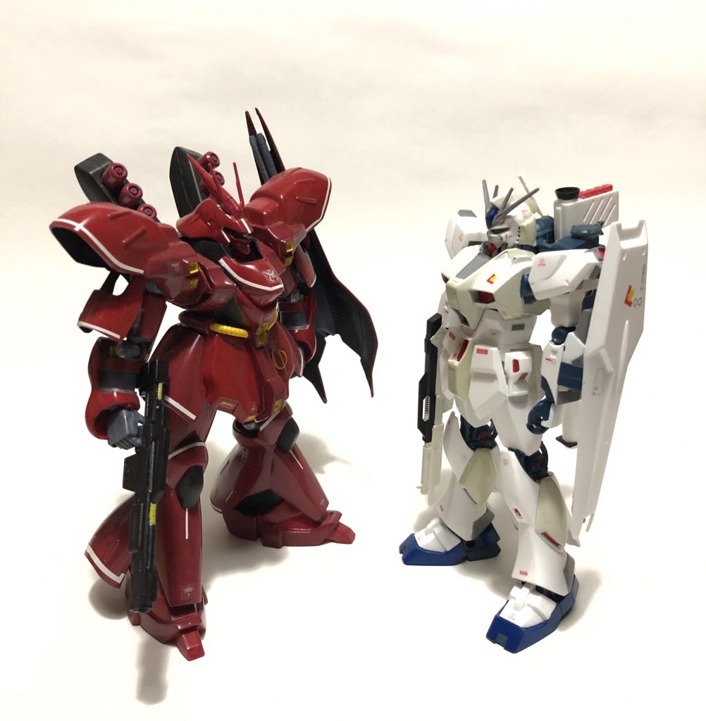 サザビーとνガンダム

やっと二つ並びました☆

作り始めたのが去年の11月。
だいぶさまよってやっと形にしましたけど出来上がってよかった。

って事で禊完了☆