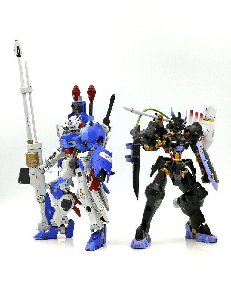 ウヴァルとツーショットで締め!
最後まで観覧いただきありがとうございました!!
