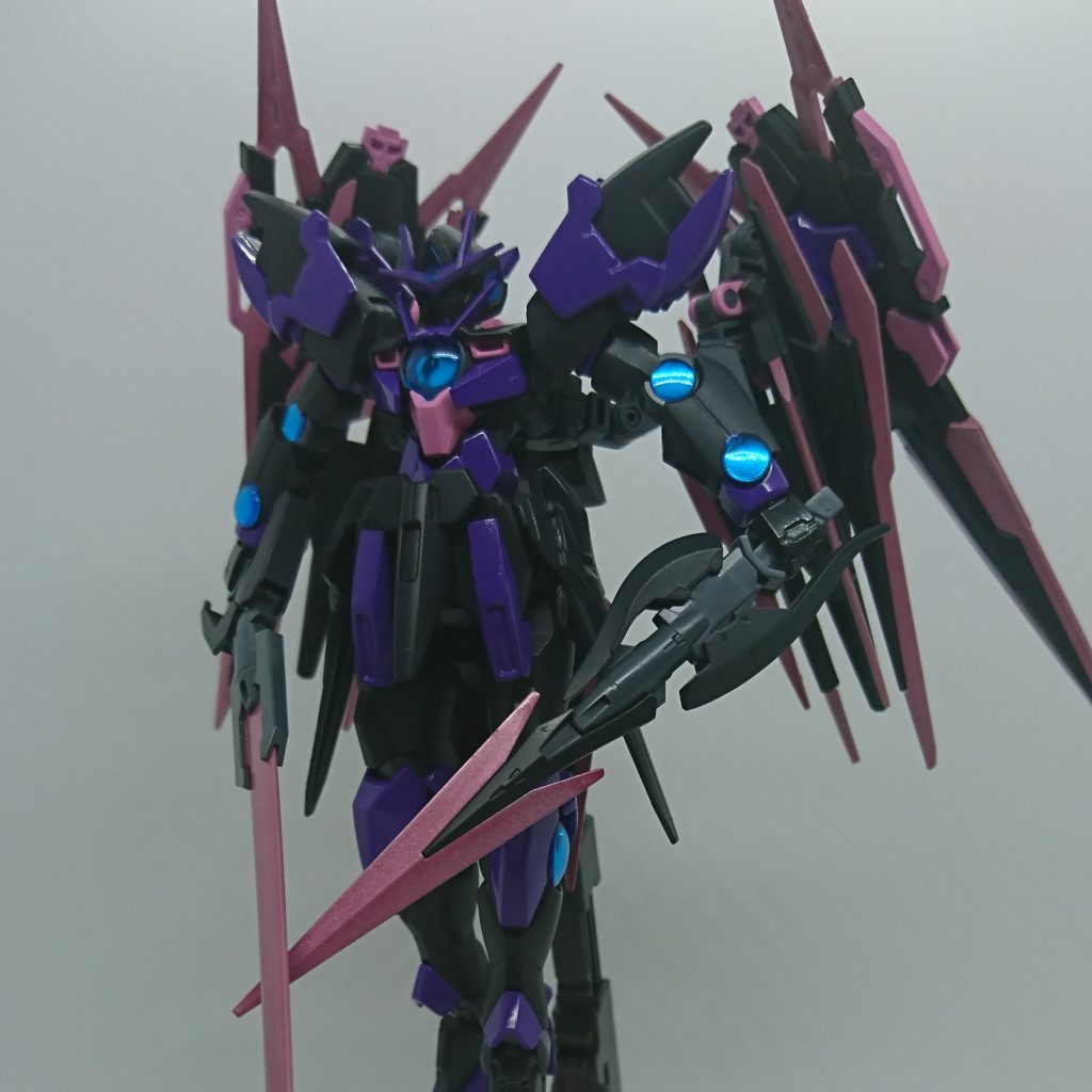 超次元的な性能を誇る本機だが、その行方を知る者はおらず、意思の器として量子空間を永遠と彷徨い続ける。