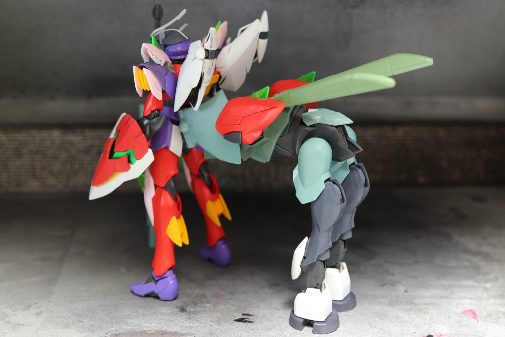 塗装前2
この写真だと使用しているキットがわかりやすいかと。
ギラーガ・ガンダムレギルス・ゼダス・バクト・ドラド・ダナジン、+ジャンクで構成されています。