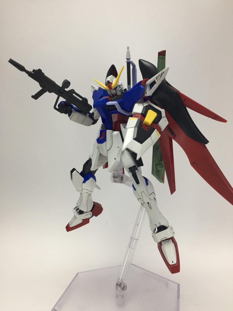 シールドの形状も地味に変わりましたね