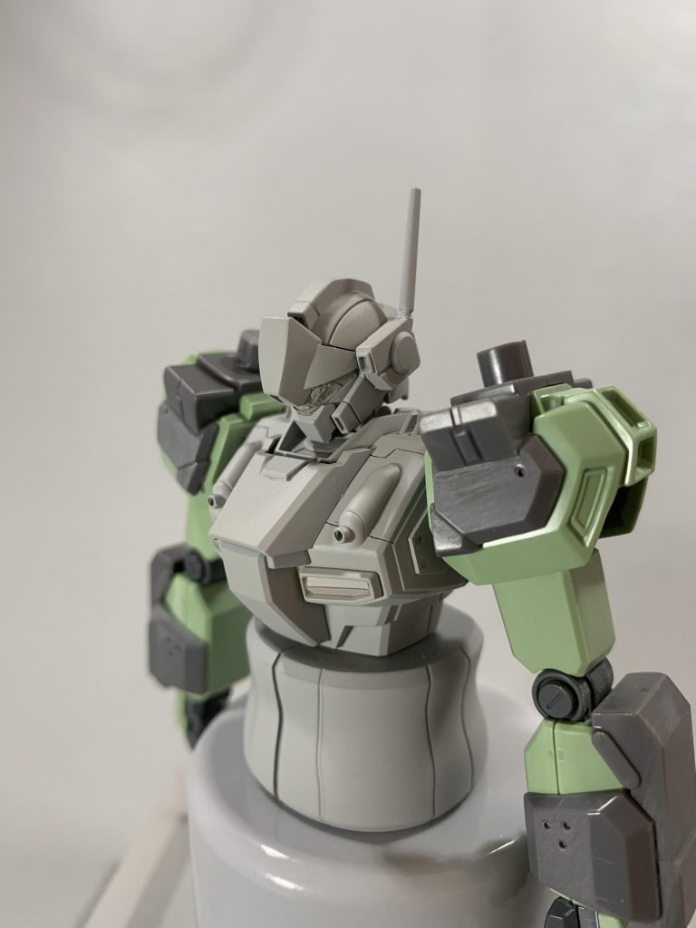 上半身の仮組状態 久しぶりのHGなので、目と手がはわわわってなりましたw
