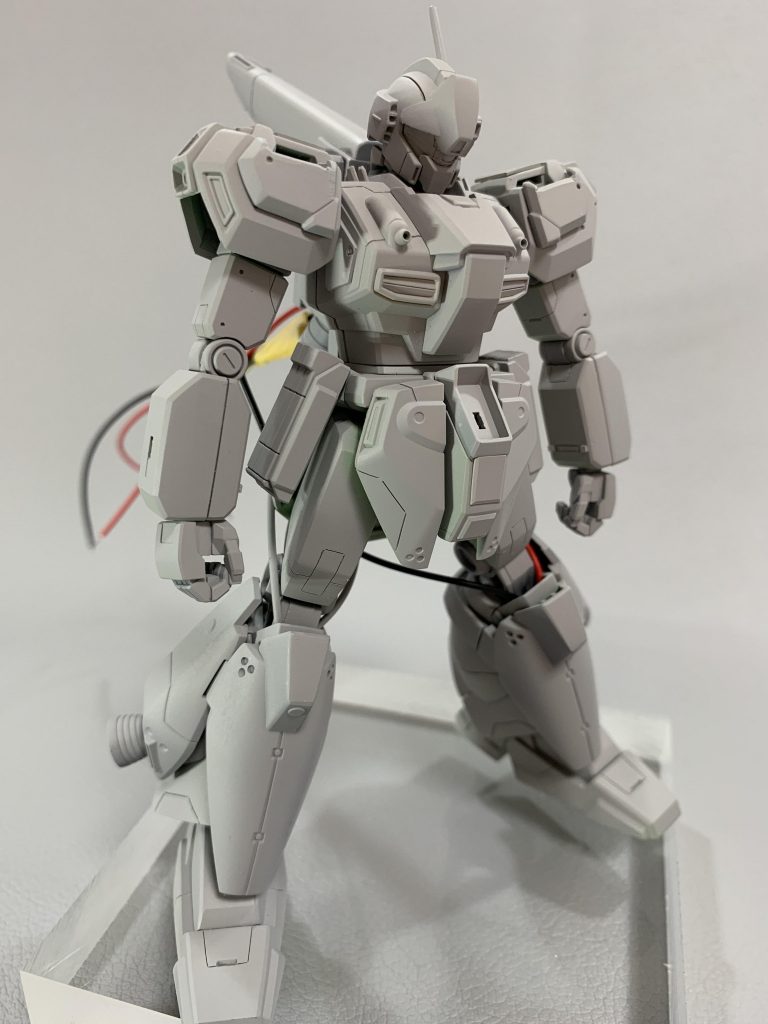 概ねイメージと重なったのでサフ吹いて塗装待ち状態 配線がまだ剥き出しw